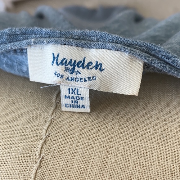 Light Blue Heathered Tunic - Picture 4 of 5